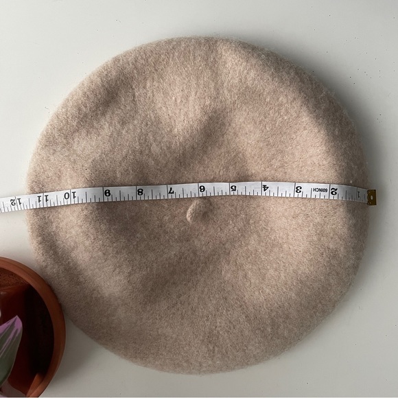 Zara Beige Wool Beret - Picture 3 of 5